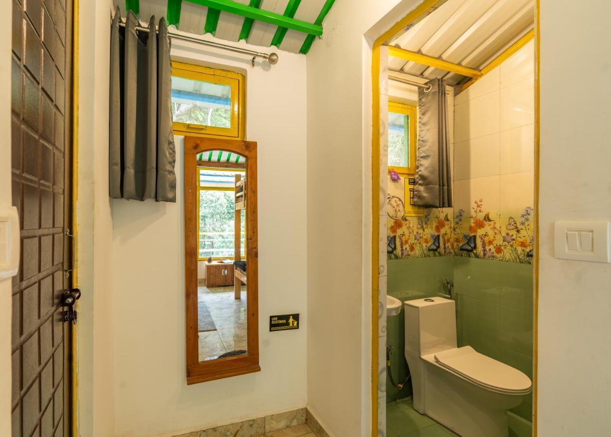 The Hosteller Mussoorie By The Streamside, Kempty מראה חיצוני תמונה