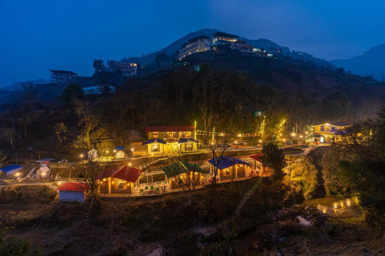The Hosteller Mussoorie By The Streamside, Kempty מראה חיצוני תמונה