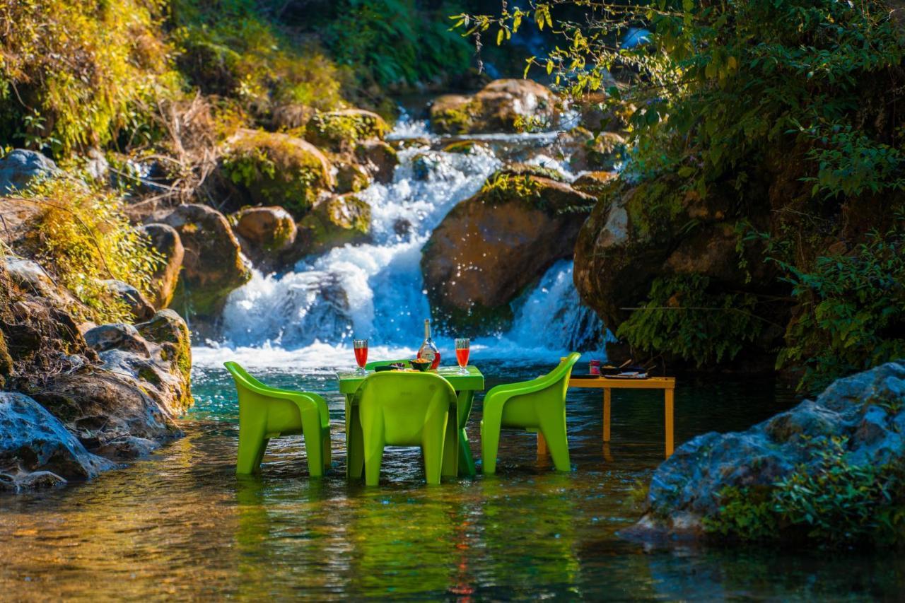 The Hosteller Mussoorie By The Streamside, Kempty מראה חיצוני תמונה