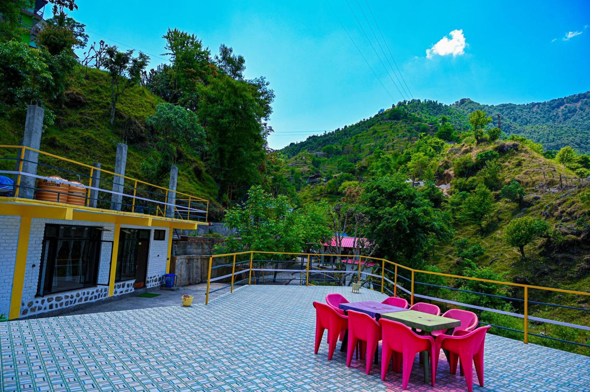 The Hosteller Mussoorie By The Streamside, Kempty מראה חיצוני תמונה